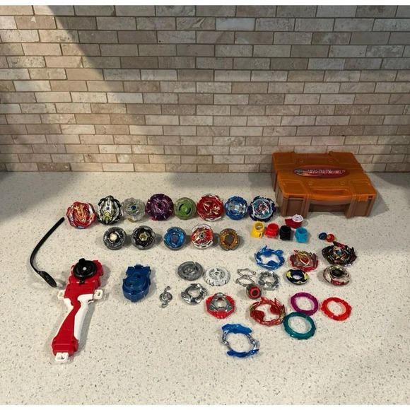 Beyblade bundle (g7) - Picture 1 of 4